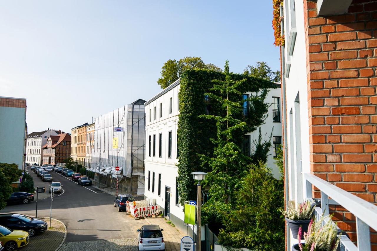Gemuetliche Ferienwohnung In Der Altstadt Schwerin  Esterno foto